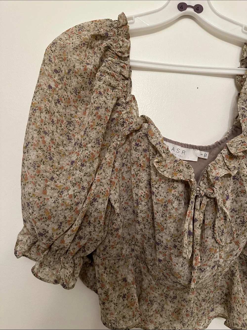 Astr lightweight floral